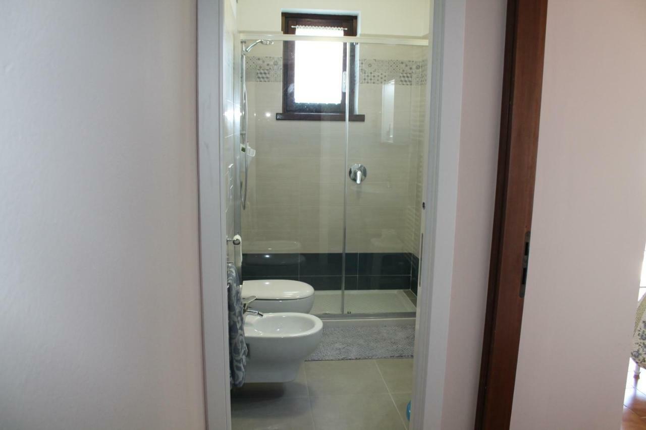 Casa Andreina Villa ตอสโกลาโน มาแดร์โน ภายนอก รูปภาพ